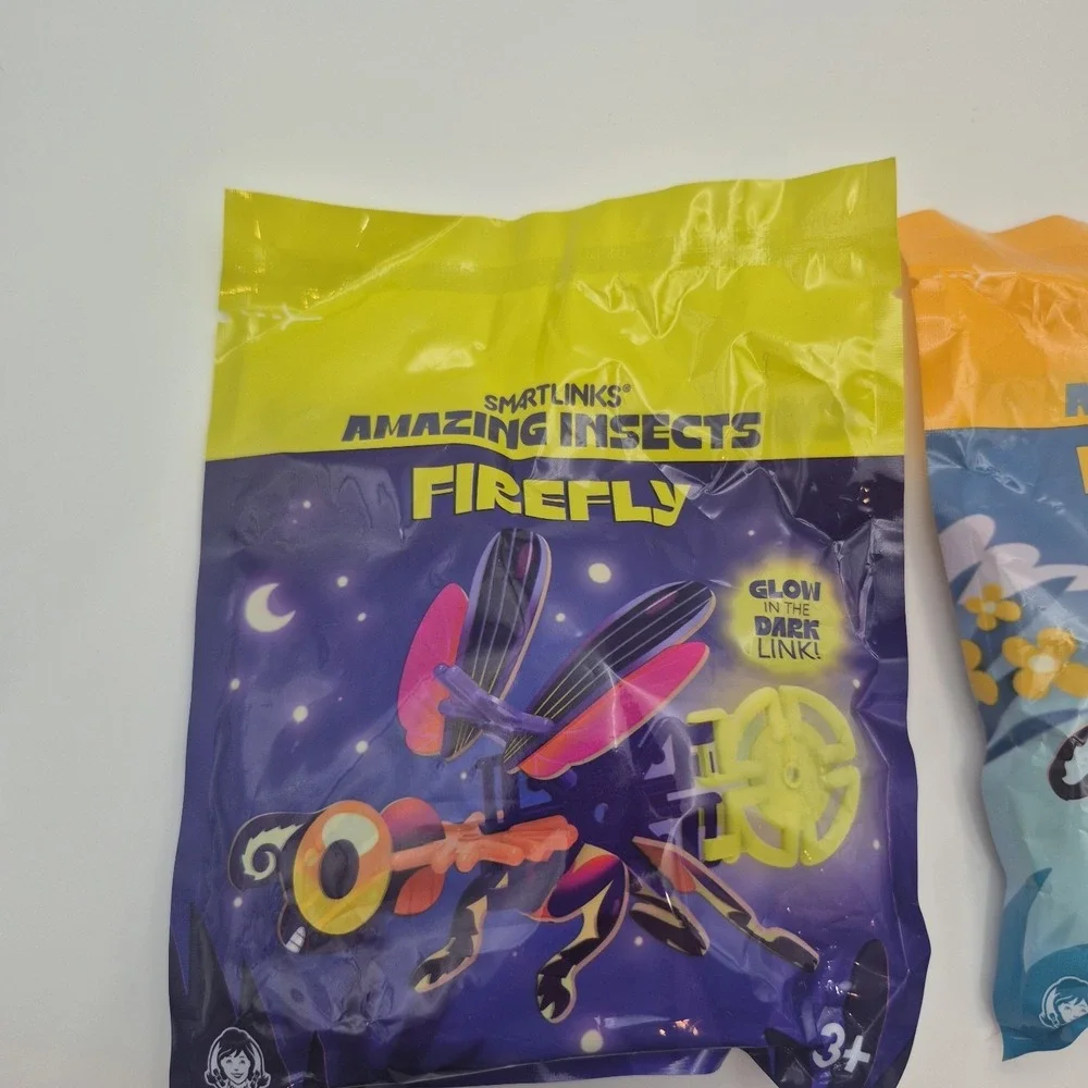 NEW Lot of 2 Wendy's Kids Meal  Smartlinks Amazing Insects Firefly & Bumblebee